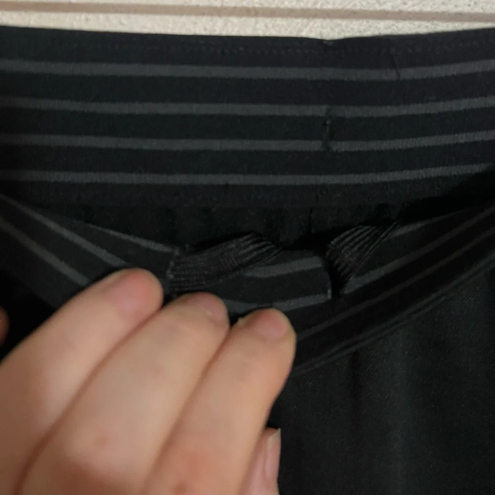 NIKE Classic Therma‎ Fit Casual Athletic Athleisure Joggers Black White Men's L